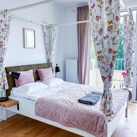 Boso Po Plazy M&k Sobieszewo - *