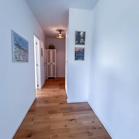 Boso Po Plazy M&k Sobieszewo - * גדנסק