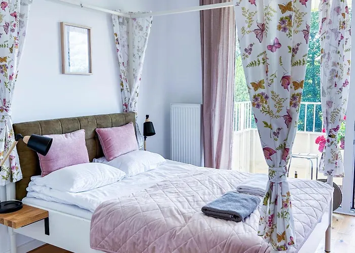 Boso Po Plazy M&k Sobieszewo - *